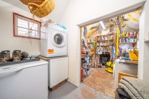 Photo 35- click for photo gallery